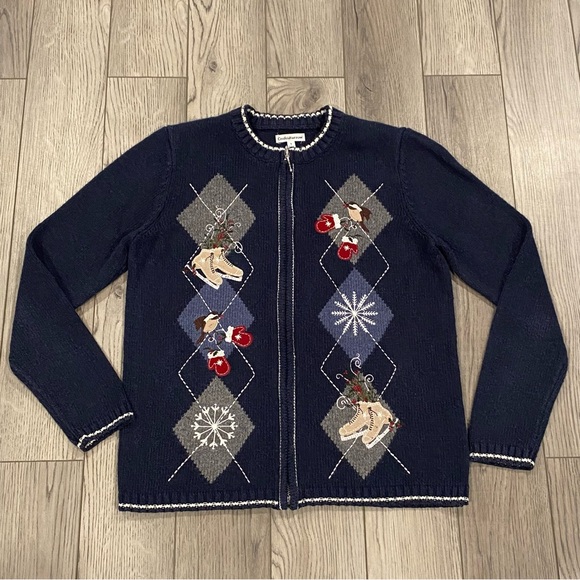 Croft & Barrow Full Zip Sweater Women’s S Embroidered Ice Skate Mittens Cardigan - Picture 3 of 16